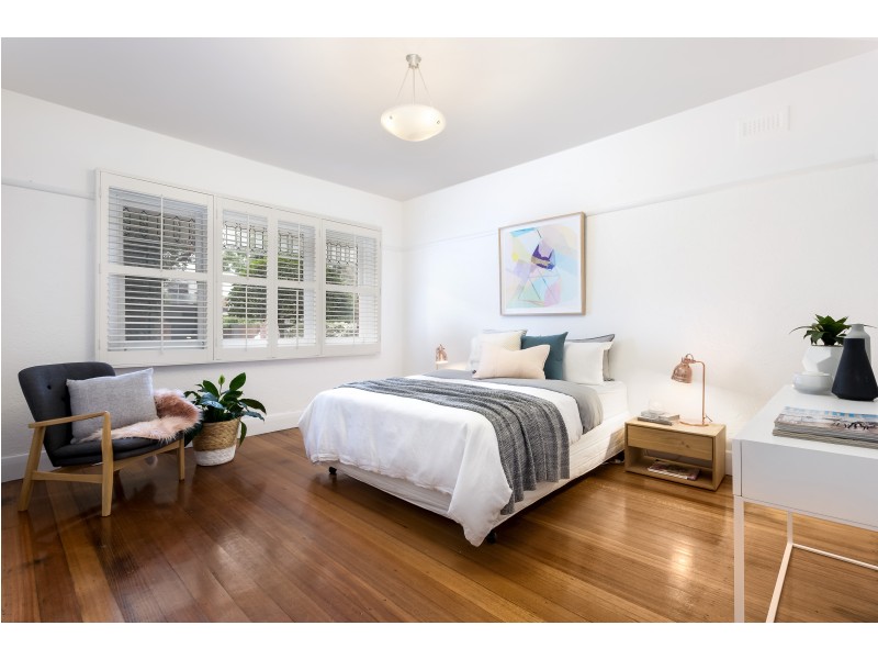 2/3 Lansdowne Road, St Kilda East VIC 3183