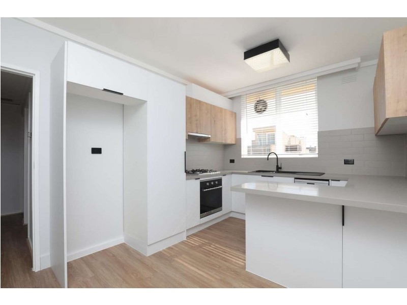 8/91 Beach Road, Sandringham VIC 3191