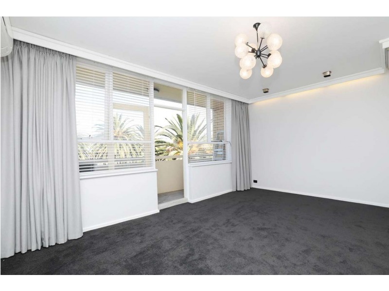 8/91 Beach Road, Sandringham VIC 3191