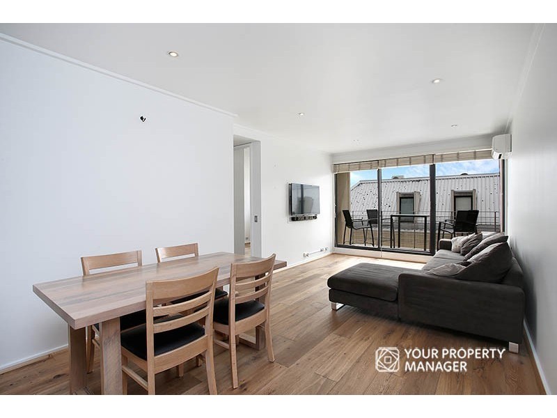 18/125 Ormond Road, Elwood VIC 3184