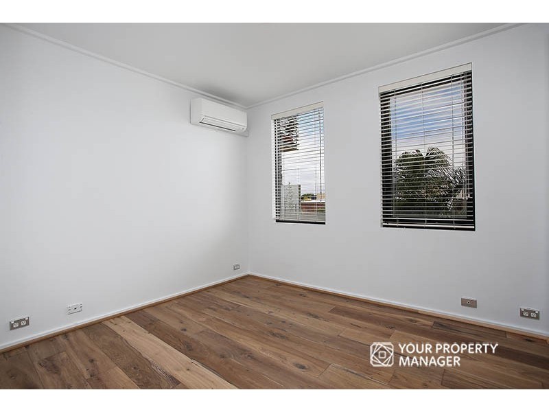 18/125 Ormond Road, Elwood VIC 3184