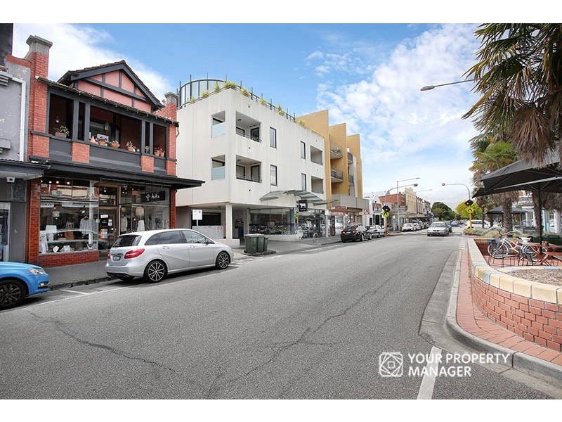 18/125 Ormond Road, Elwood VIC 3184