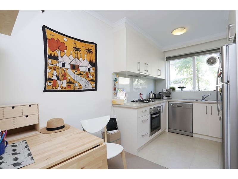 1/44 Waterloo Crescent, St Kilda VIC 3182