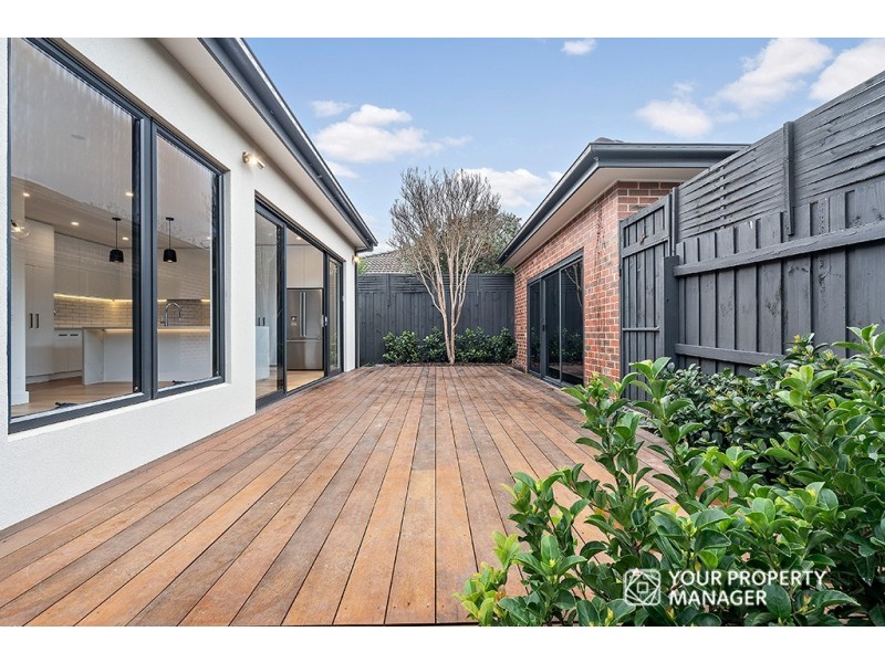 4 Tucker Road, Bentleigh VIC 3204