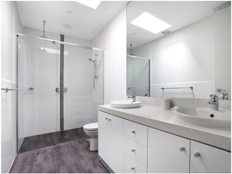 11D Hartpury Avenue, Elwood VIC 3184