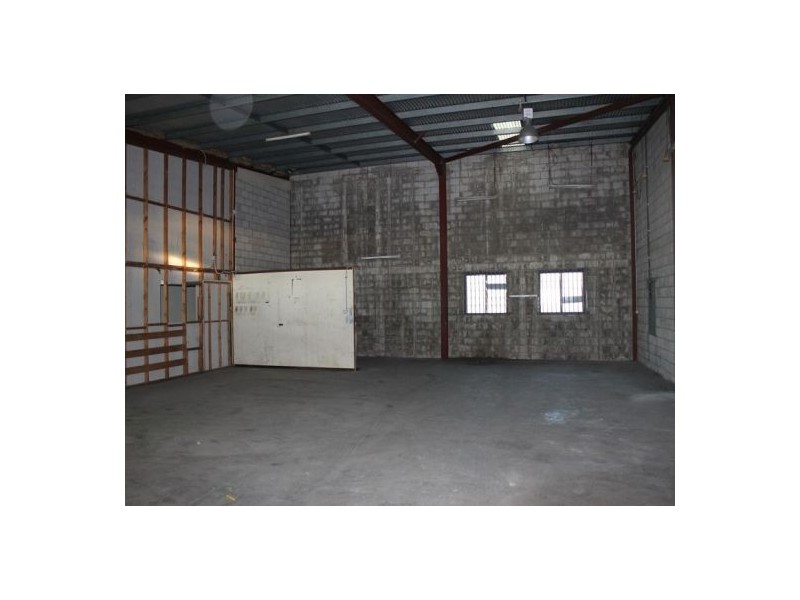 2/9 Machinery Drive, Caboolture QLD 4510