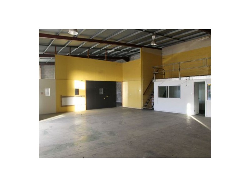 3/9 Machinery Parade, Caboolture QLD 4510