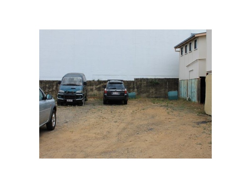 81c Anzac Avenue, Redcliffe QLD 4020