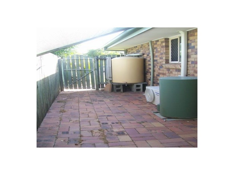 8 Teak Court, Morayfield QLD 4506