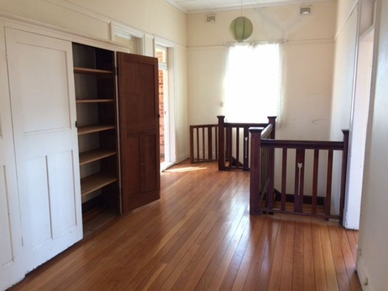 25 Cressbrook Street, Toogoolawah QLD 4313