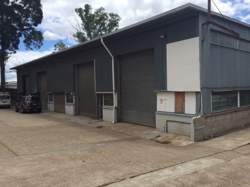 Seventeen Mile Rocks QLD 4073