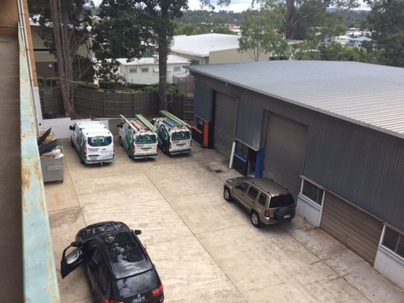 Seventeen Mile Rocks QLD 4073