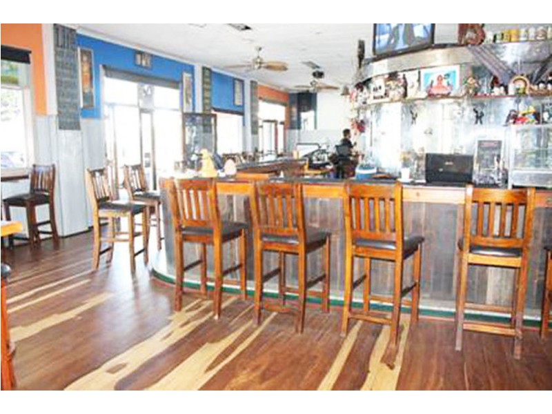 CARLONS HOTEL, Broad Street, Mackay QLD 4740