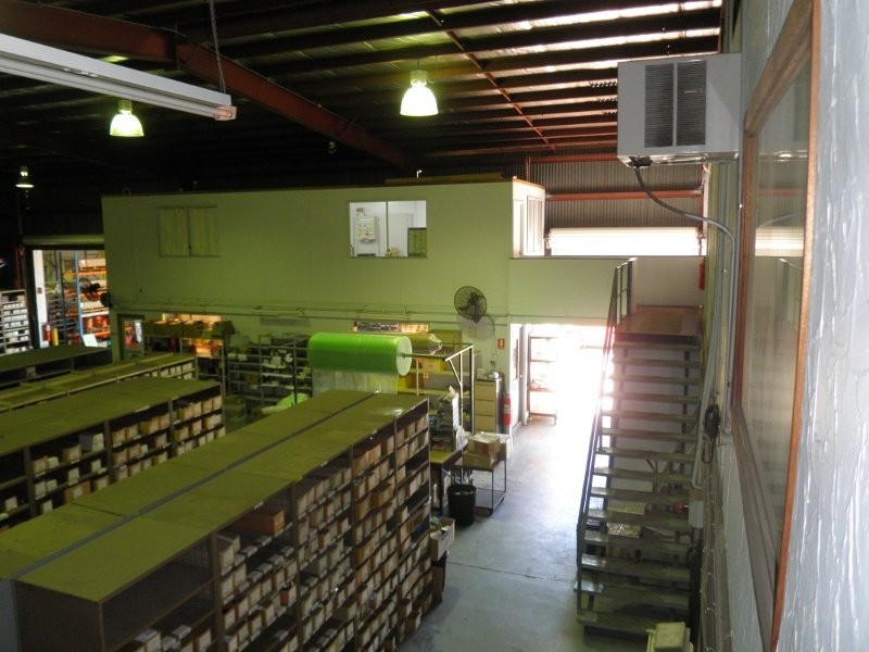 14 Robison Street, Park Avenue QLD 4701