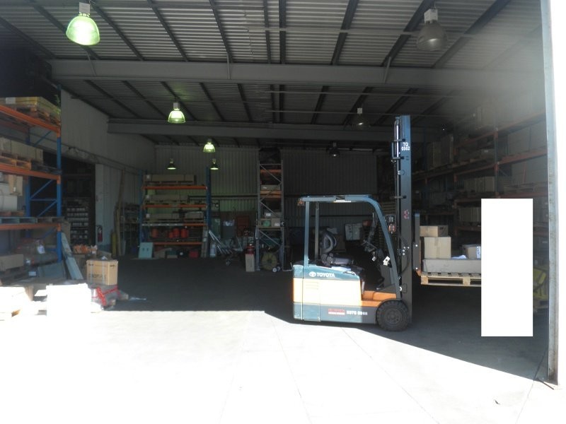 14 Robison Street, Park Avenue QLD 4701