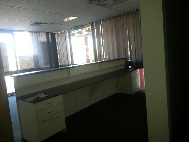 2 / 233 Musgrave Street, Rockhampton City QLD 4700