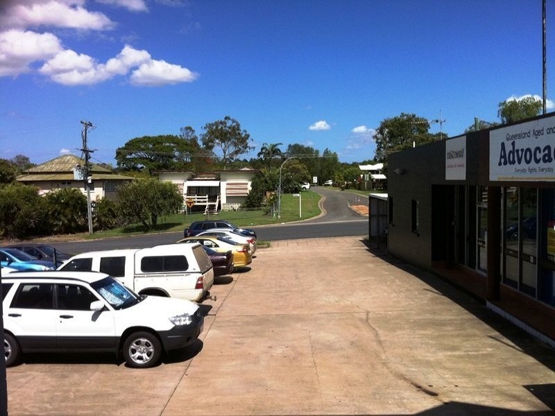 2 / 233 Musgrave Street, Rockhampton City QLD 4700