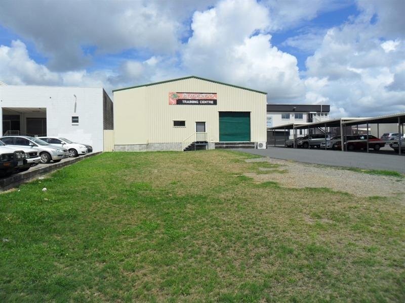 2/231 Musgrave Street, Rockhampton City QLD 4700