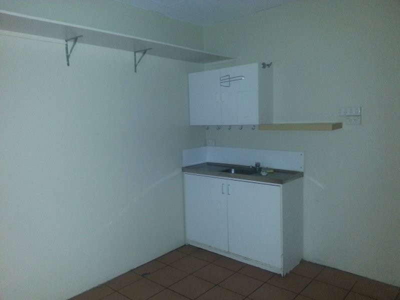 Shop 1/379 Yaamba Road, Rockhampton City QLD 4700