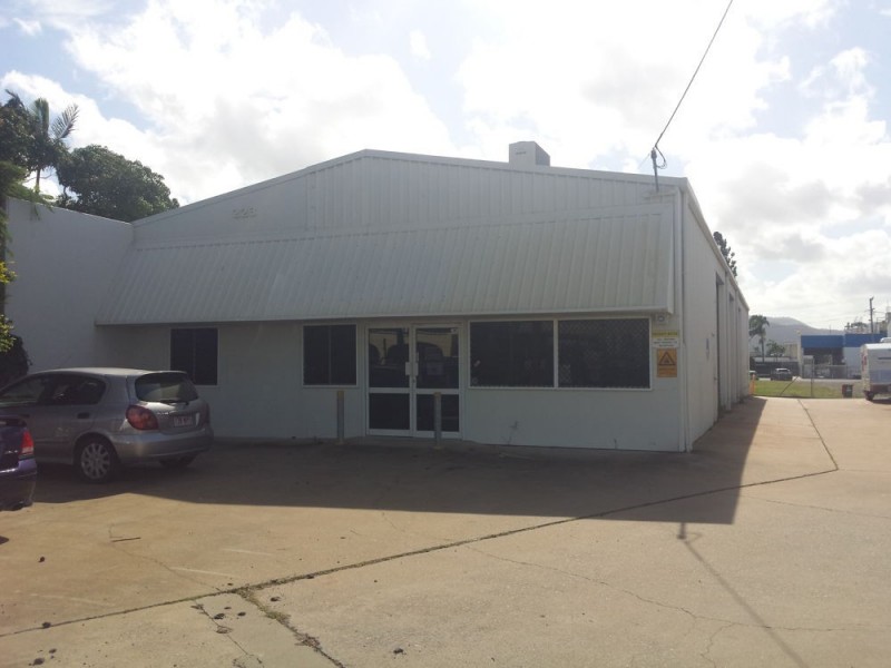 1/223 Denison Street, Rockhampton City QLD 4700