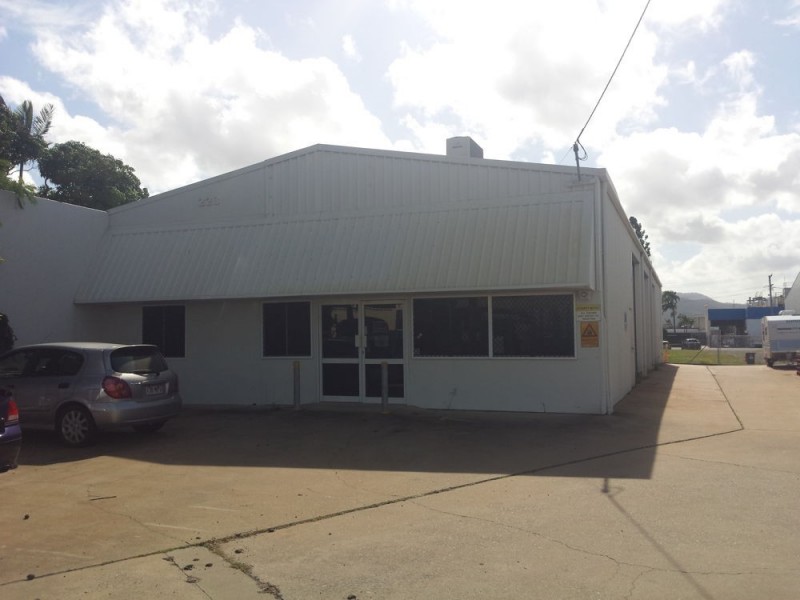 1/223 Denison Street, Rockhampton City QLD 4700