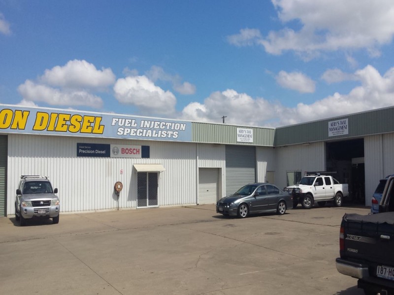 2/8 Robison Street, Rockhampton City QLD 4700