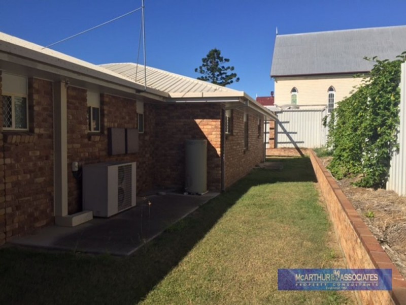85 Drayton Street, Nanango QLD 4615
