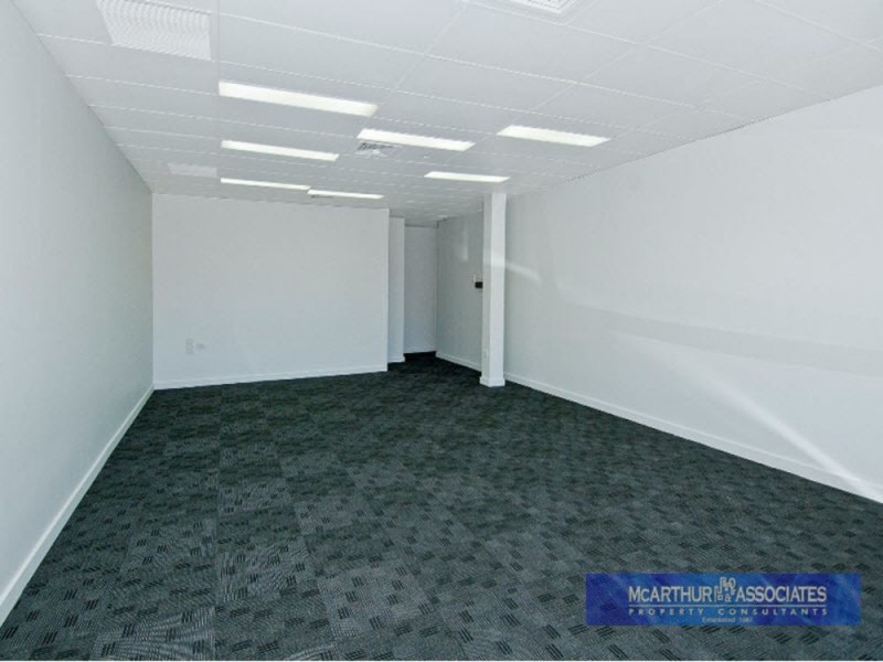 1B/3-15 Dennis Road, Springwood QLD 4127