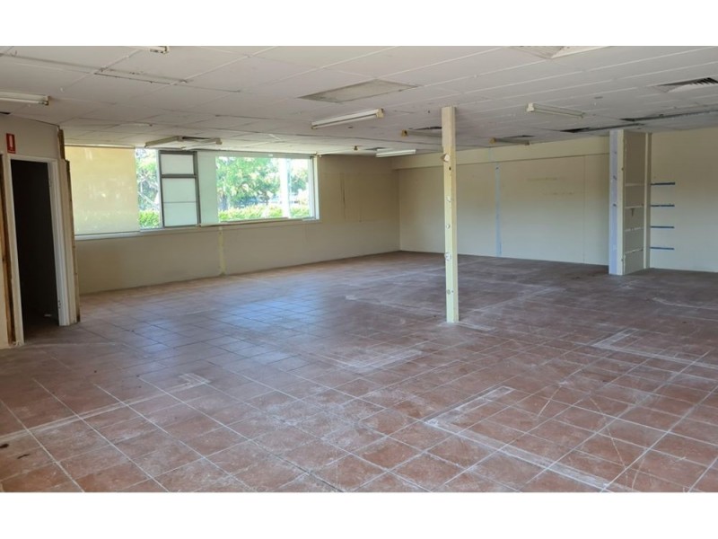 1/379 Yaamba Rd, Rockhampton City QLD 4700