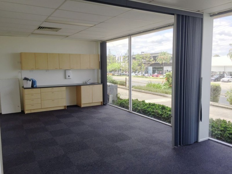 14B&C/10 Old Chatswood Road, Springwood QLD 4127