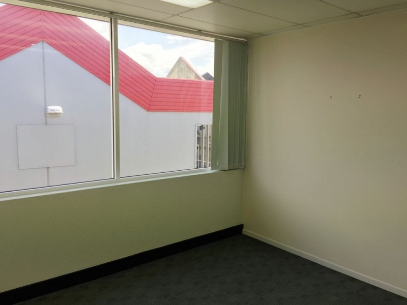 15H/10 Old Chatswood Road, Springwood QLD 4127