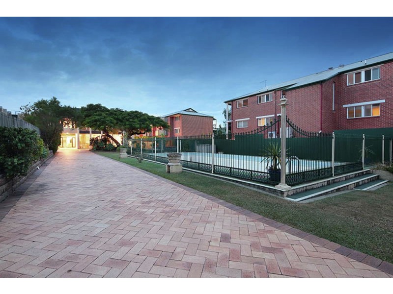 76-82 Kirkland Avenue, Coorparoo QLD 4151