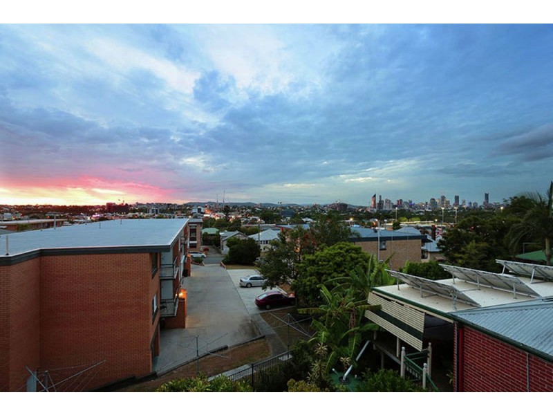 76-82 Kirkland Avenue, Coorparoo QLD 4151