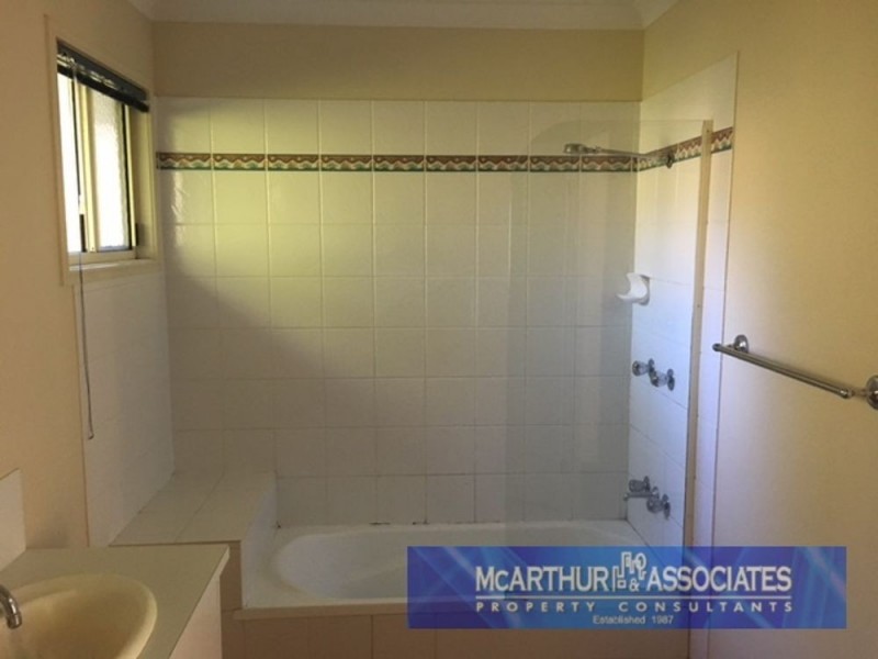 3/12 Yamboyna Street, Manly QLD 4179