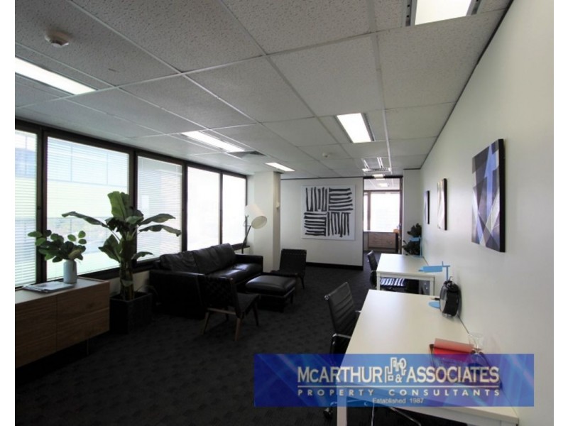 6.4/303 Coronation Drive, Milton QLD 4064