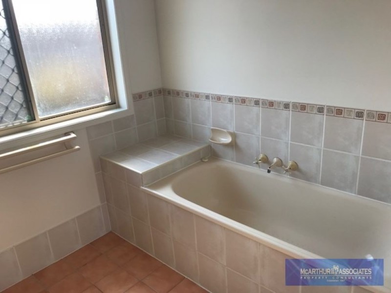 10 Jameson Close, Morayfield QLD 4506