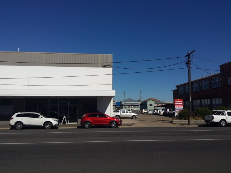 160 Denison, Rockhampton City QLD 4700