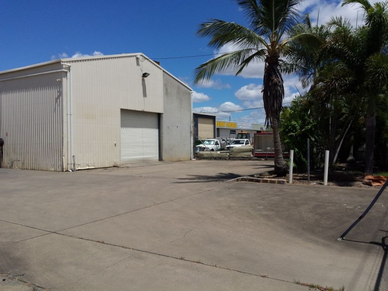 16 Robison St, Rockhampton City QLD 4700