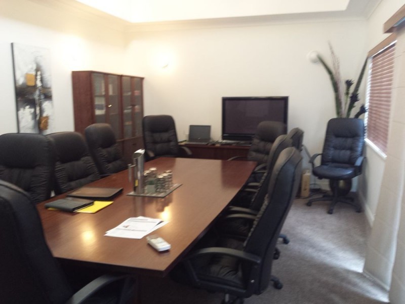 84 High Street, Berserker QLD 4701