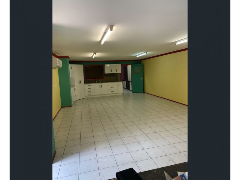 56 Hollingsworth Street, Rockhampton QLD 4700