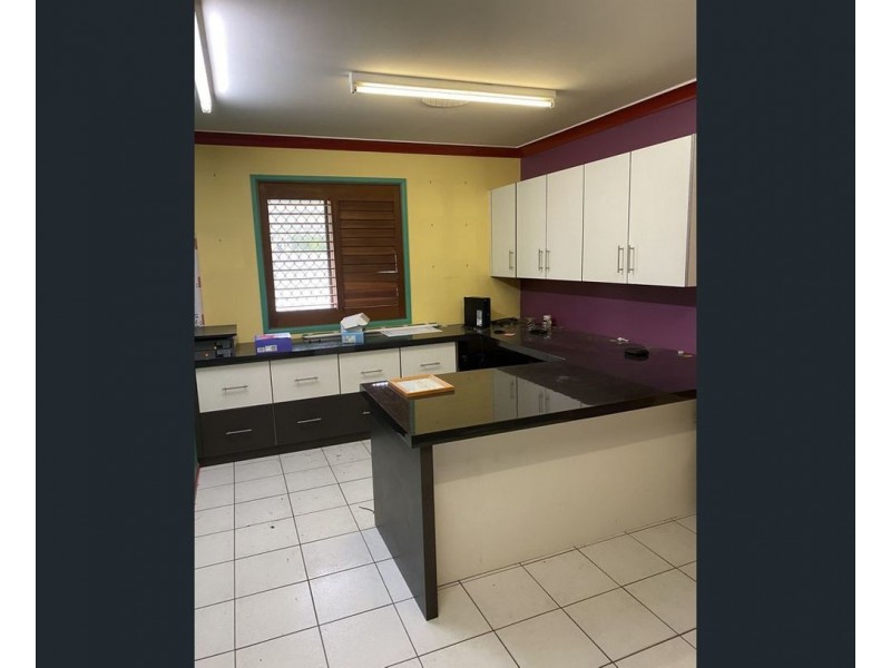 56 Hollingsworth Street, Rockhampton QLD 4700