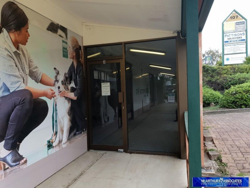 Mount Ommaney QLD 4074