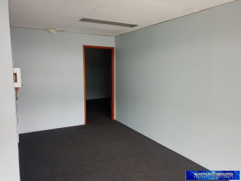 4/107 Dandenong Road, Mount Ommaney QLD 4074