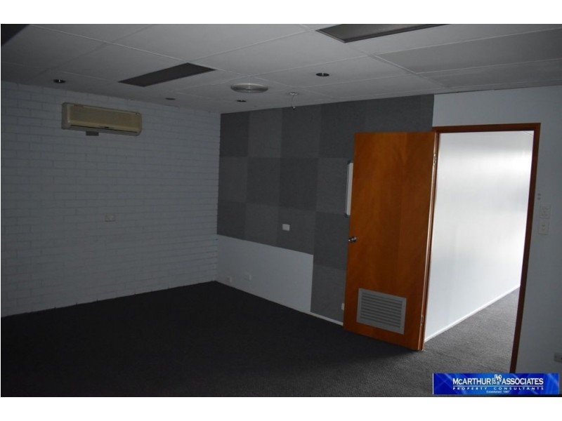 4/107 Dandenong Road, Mount Ommaney QLD 4074