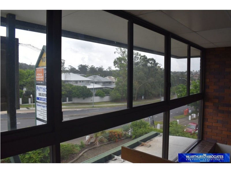 4/107 Dandenong Road, Mount Ommaney QLD 4074