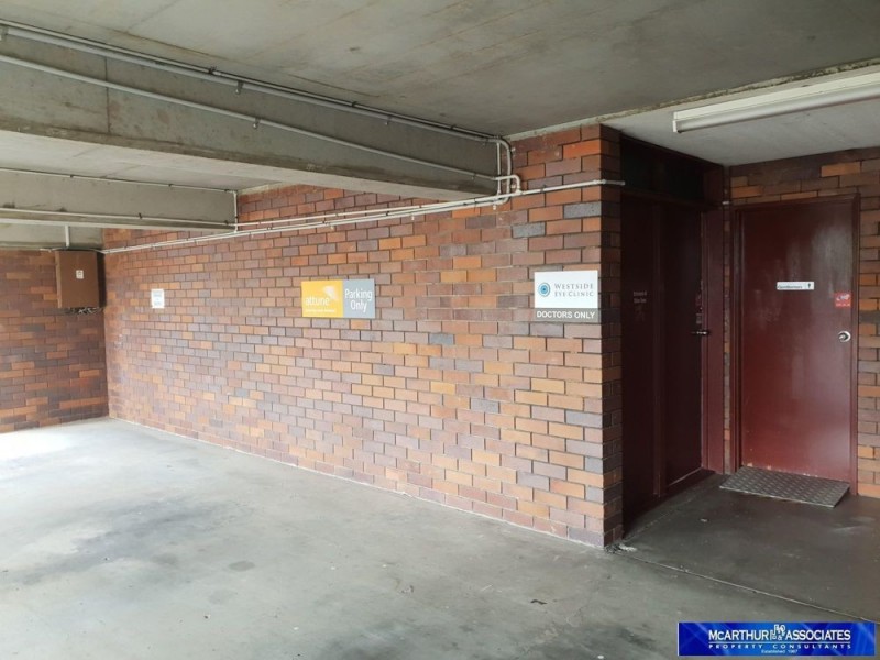 Mount Ommaney QLD 4074