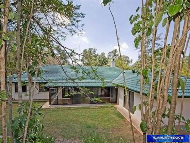 138 Kenmore Road, Kenmore QLD 4069