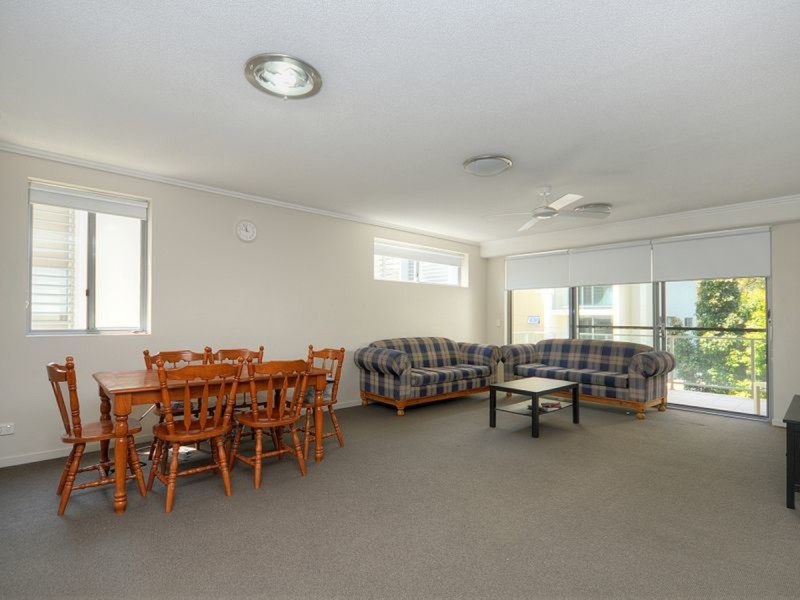 9/154 Musgrave Avenue, Southport QLD 4215