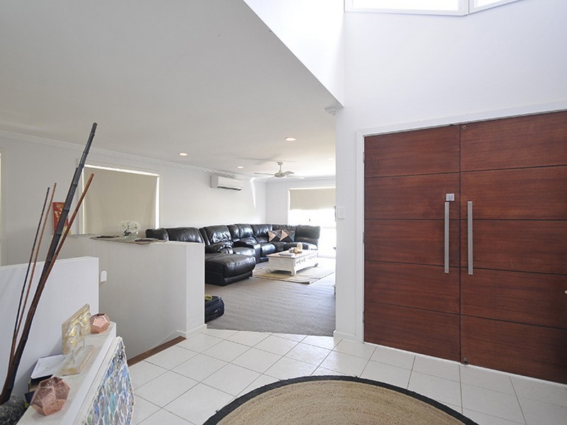 1 Balcatta Court, Elanora QLD 4221