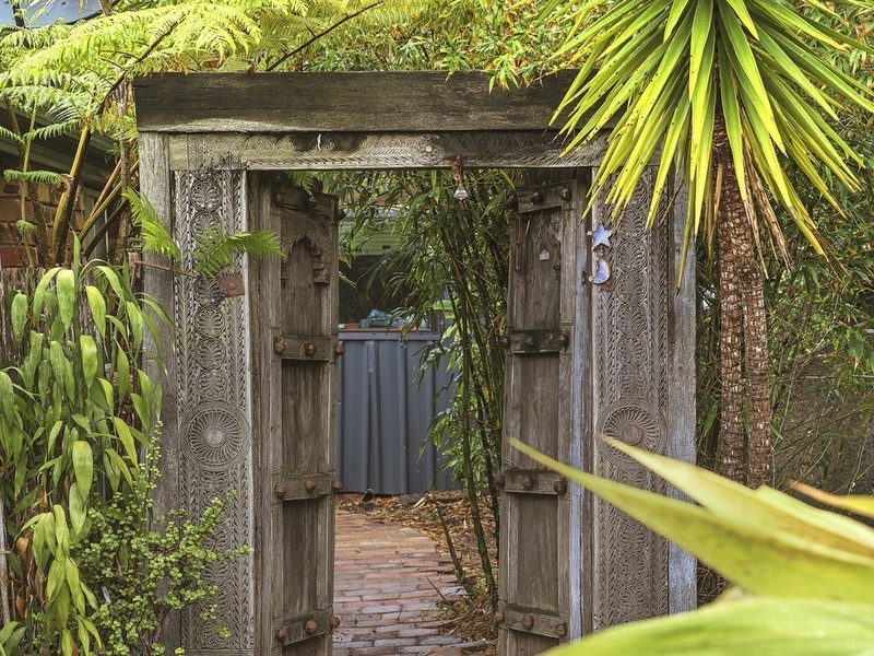 9 Dianella Court, Elanora QLD 4221